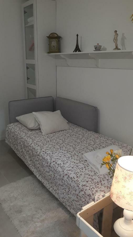 Studio Apartment Angie Split Bagian luar foto