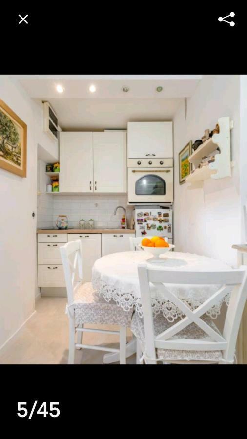 Studio Apartment Angie Split Bagian luar foto